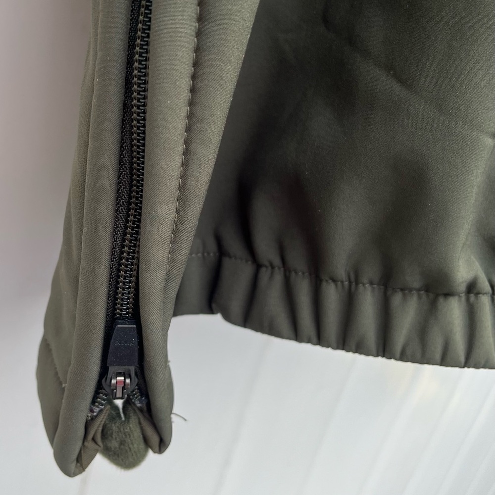 Elbeco Shield Performance Soft Shell Men's Jacket - Picture 4 of 14